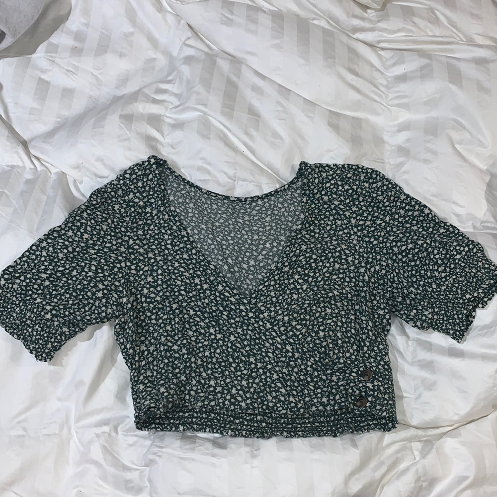 American Eagle Crop Top